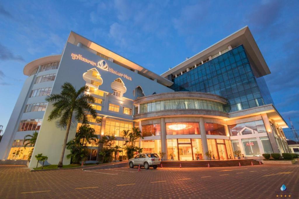 Vientiane Plaza Hotel מראה חיצוני תמונה