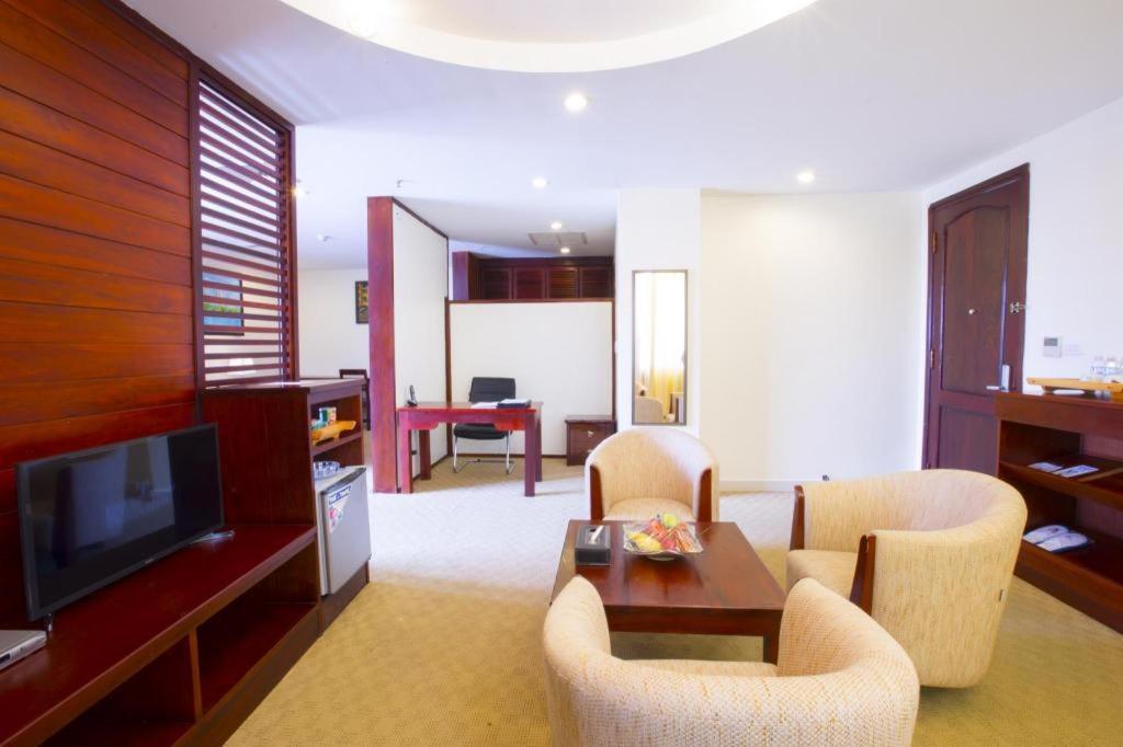 Vientiane Plaza Hotel מראה חיצוני תמונה
