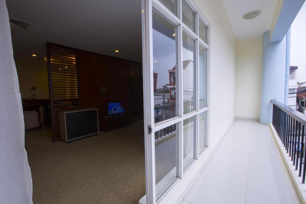 Vientiane Plaza Hotel מראה חיצוני תמונה